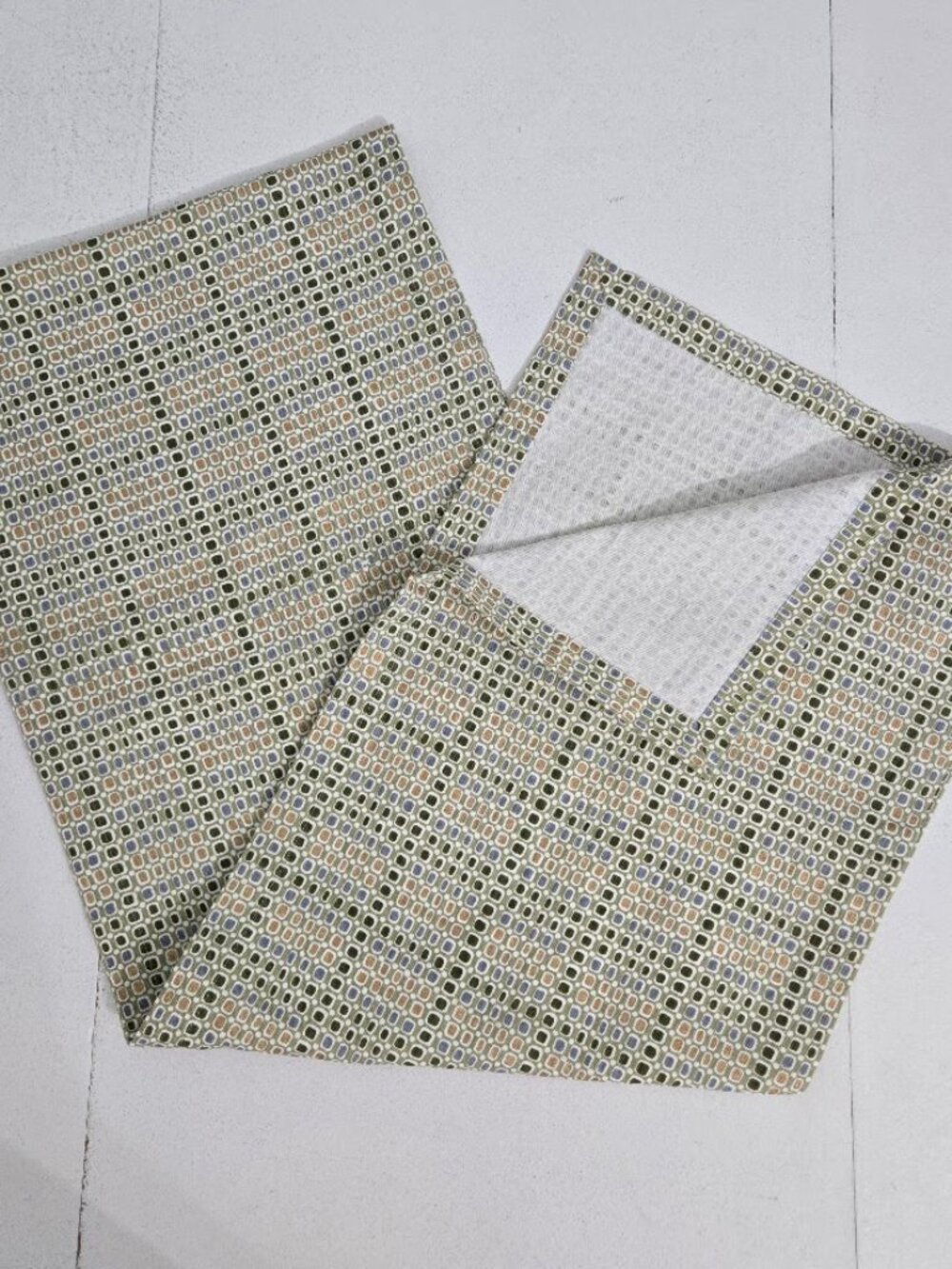 Crate & Barrel Kemp Green Geometric Runner 14x86 India 100% Cotton Modern Funky